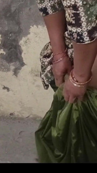 Desi romantisches date an geheimer stelle - die leidenschaft der freundin von salwar