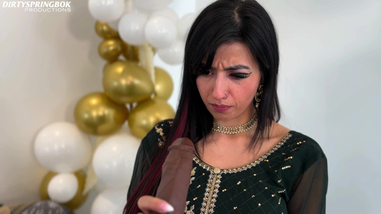 Aaliyah Yasin: Aaliyah Yasin Finds a Dildo After the Eid Party