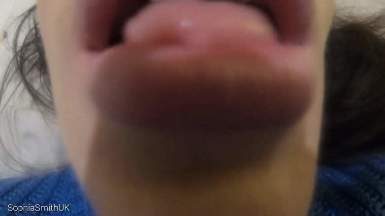 SophiaSmithUK: Dentro da minha boca