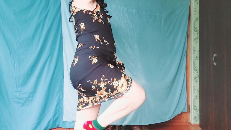 Kitty_Cross: 免提射精可爱光滑腿屁股光滑皮肤模特femboy