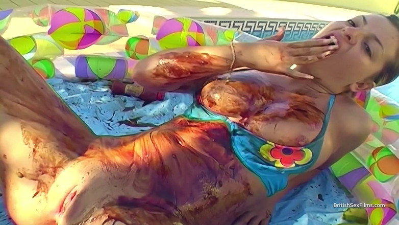 British Sex Films: Joc cu mâncare și sos dulce