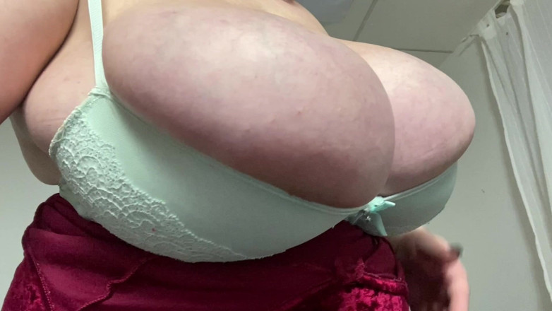 Roxanne Miller: Bouncing in Small Bras