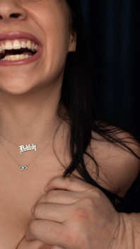 Výstřik na obličej Delilah