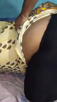 Culona grandota empleada caliente quiere follada anal del jefe de la oficina porque ella es soltera sensual chica