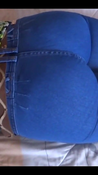 Stepmother Gives Me Permission to Jerk off Watching Her Show off, I Want to Fuck Her