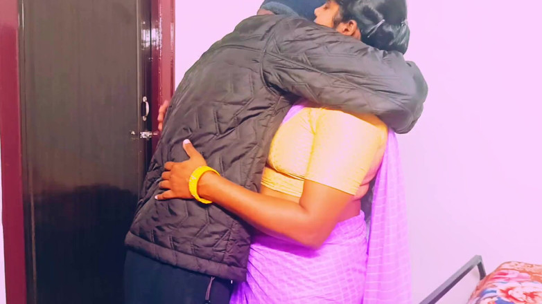 Telugu honey lips: Indian Beautiful Stepmom and Stepson Fucking