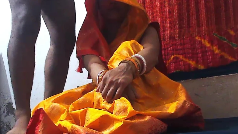 Busty Banuu: Kobiety z pierwszej nocy