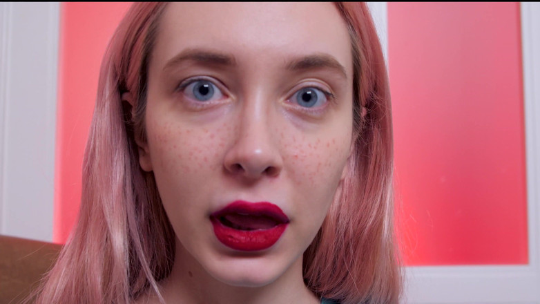 Loly Nebel Studio: Worship My Face, Tiny Toy