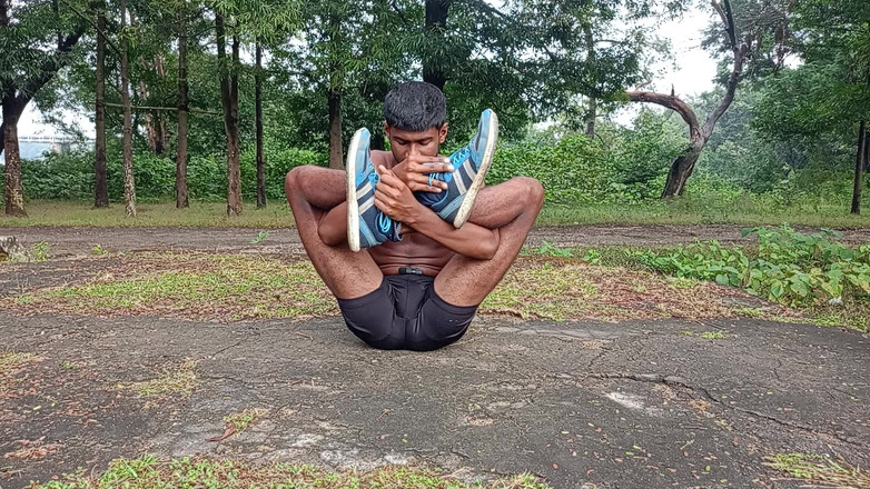 LinearOrnament35: Masa Yoga 