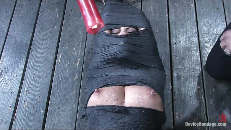 Device Bondage by Kink: Permutace