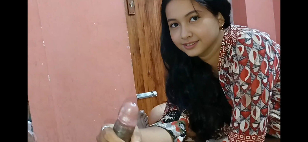 Hot Stepsister Help with Handjob While Masturbate (Monikashwin)