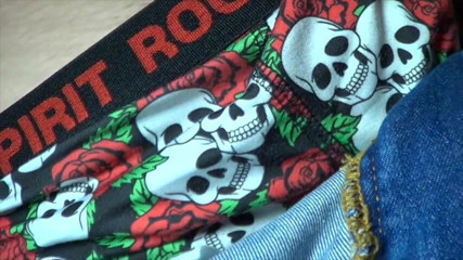 Gaybareback: Чудовий чувак трахає без презерватива свого найкращого друга