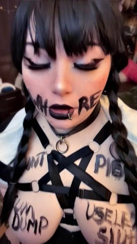 Chunky Wednesday Addams Porn Mistress Interview