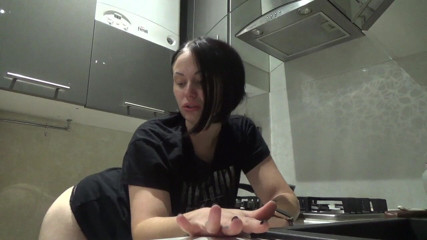 Goddess Misha Goldy: Perverted panty crook and sniffer!