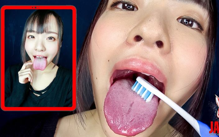 Japan Fetish Fusion: Yukari miyazawa lagi asik pamer lidah dan bibirnya