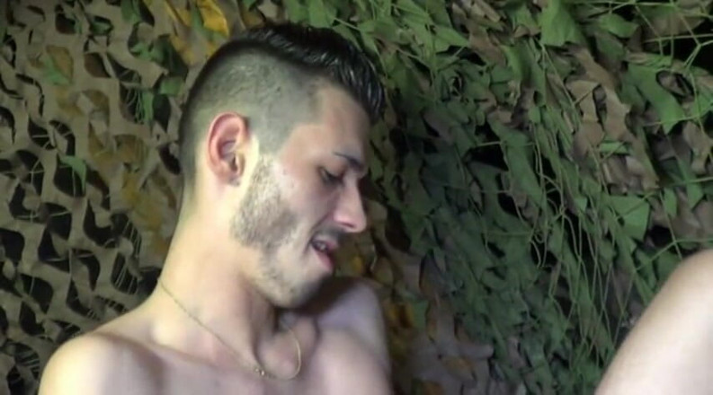 Gaybareback: Creampied bareback by spanish top guy