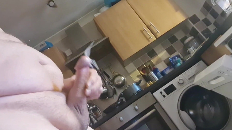 Dirtyoldgit: Dirtyoldgit shoots loads of cum