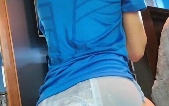 Kinkytwinkpamps: ट्विंक अभ्यास के दौरान डायपर को गड़बड़ करती है