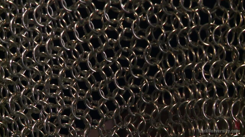 Kink University: Fioletowa różdżka elektryczna