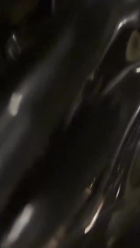Ava Fetischkonst och pervers latexlager Del 1/2