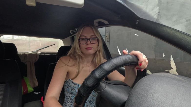 HotPrincessUA: Oh Gott, ich habe an diesem tag mein Auto wirklich überflutet....