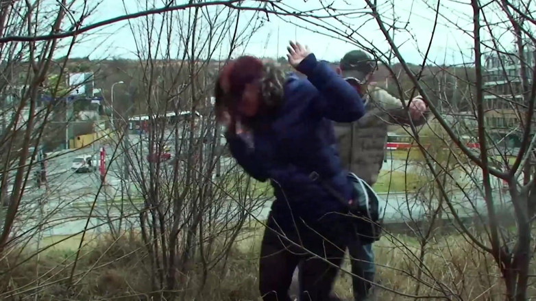 THAGSON: Baise en plein air dans la rue