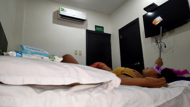 Martin13: Saya Sentiasa Mahu Menghisap Cecair Awak Dan Membuatkan Awak Merintih...