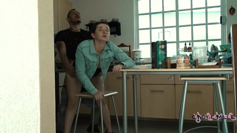 Candy Camille: Трахаю по всьому дому