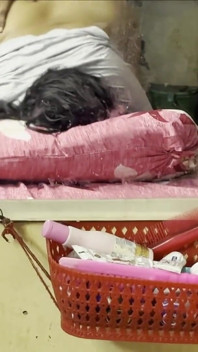Desi fa sesso con la sua figliastra calda tutta la notte notte indiana romantica
