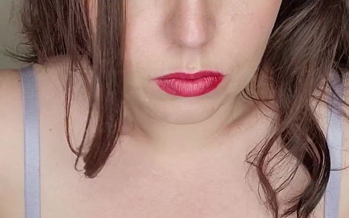 KinkyKatie: だから、私は完全にこれを削除するつもりだった、私はこれを見てとても強く身がすくむが、あなたたちは私の奇妙さが好きだと言っています