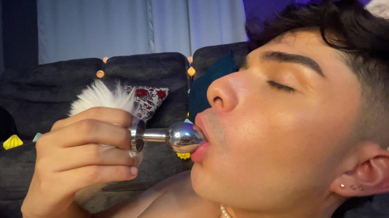 Diego latinboy: Masturbare excitată și înghițire de spermă