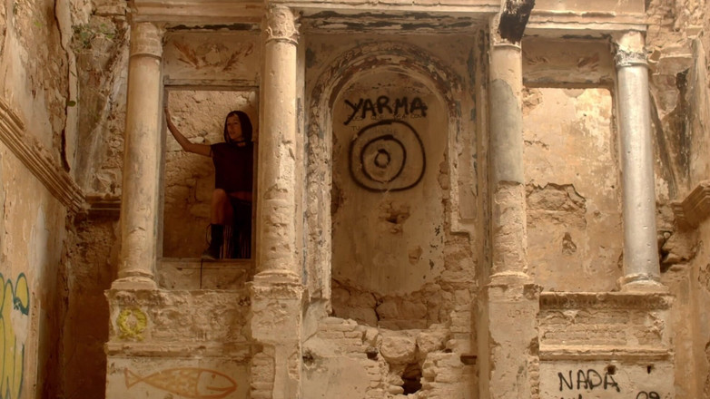 Magia Rosa: What if You Find Something Like This in the Woods?