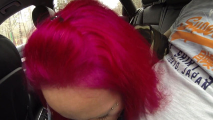 Flash Model Amateurs: La puttana rosa succhia il mio cazzo