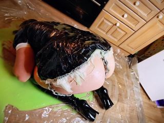 Shannon Huxley: Прикута і кляпом у роті покоївка Gunge