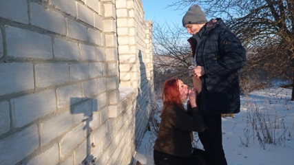 SweetAndFlow: Outdoor sex in winter - Guy fuck me hard