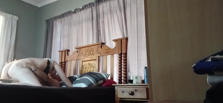 Bigjoefuckalott: Zábava spolubydlícího