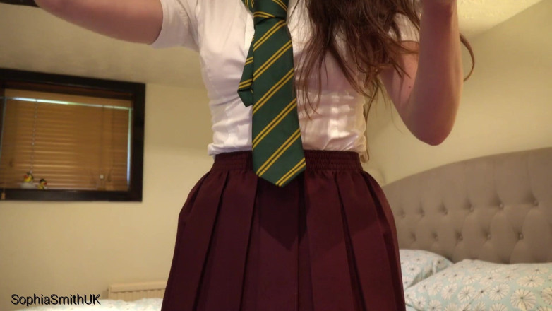 SophiaSmithUK: vingança da universitária