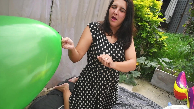 Bunny Looner: Cabalga al aire libre en unicornio inflable - Bunny Looner