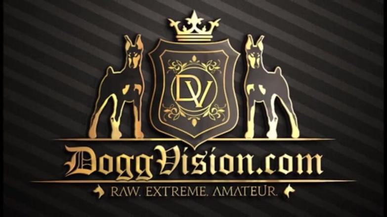 DoggVision: Isteri curang memikat tukang untuk mengongkeknya - sudut 2