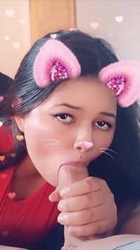 Přítelkyně saje ptáka se snap filtrem