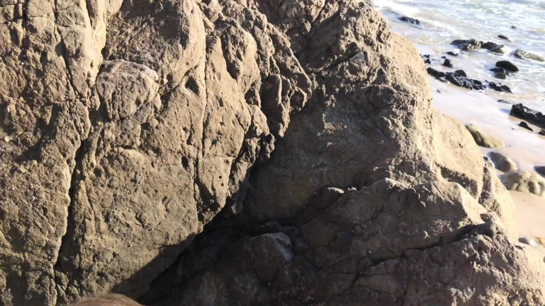 Erin Electra: Praia, boquete, meditação para homens