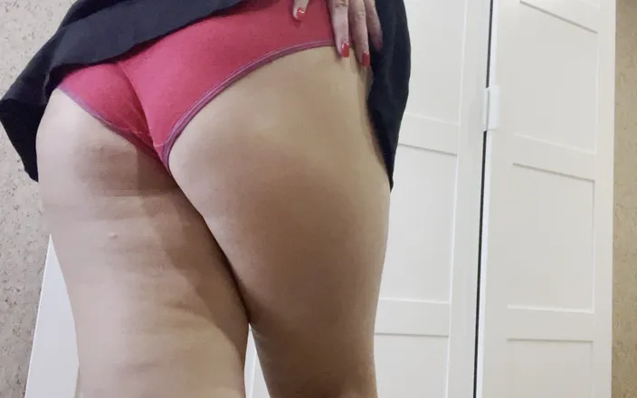 Lux Eva: The MILF Took off Her Red Panties and Gently Caressed...
