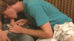 SEXUAL SIN GAY: Возбужденные слуги, сцена 1, пара возбужденных херувимов трахают задницы друг друга, пока они не кончают на вершине