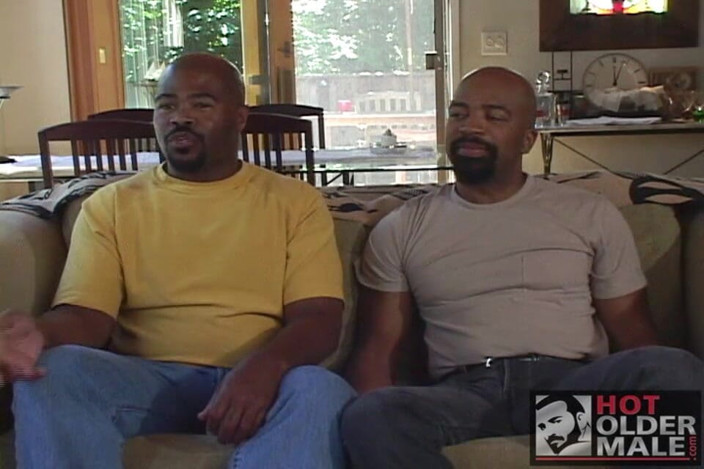 Pantheon men: Real Couples 2: Jaguar &amp; Larry