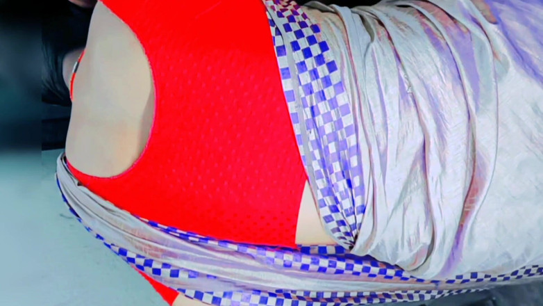 Rakul008: Bhabhi saree yang sangat comel (HD penuh) menjadi sangat nakal dengan...