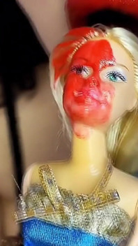 Big Red Lips Giantess