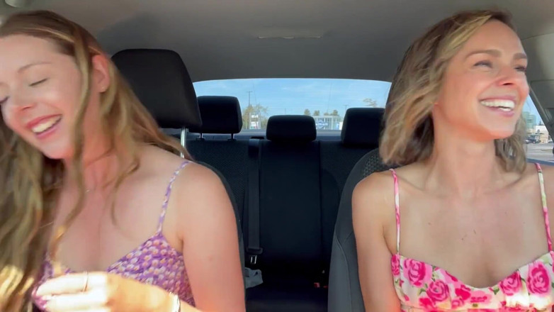Serenity Cox: Nadia Foxx &amp; Serenity Cox Cumming Hard w Drive Thru z...