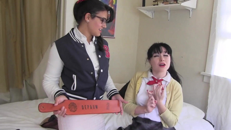 Lesbian Illusion: I will sexually educate you... Sweet heart...