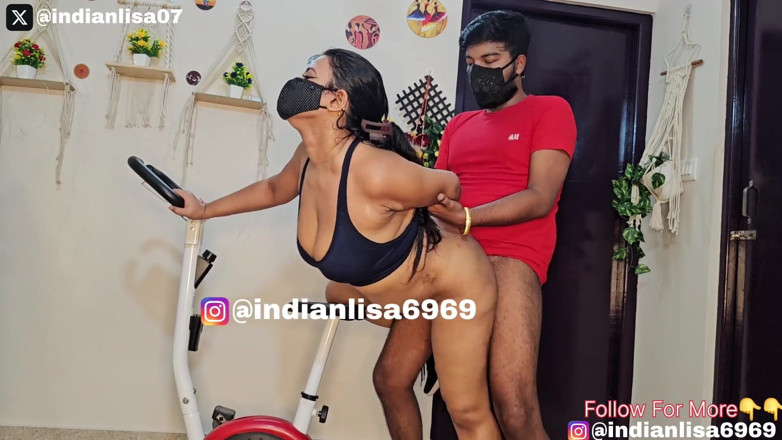 IndianMyra07: Ho sedotto e scopato il mio personal trainer