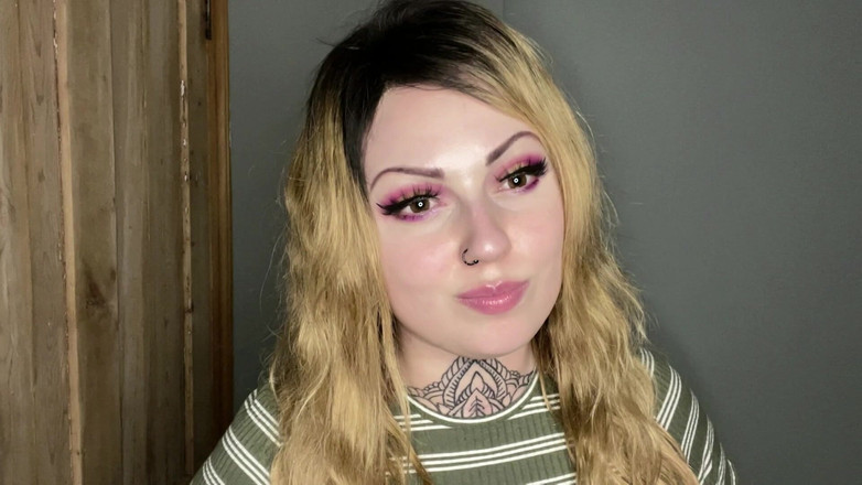 Miss Valentina: 굴욕적인 애널 교육